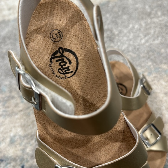 Girls sandals - Picture 3 of 4